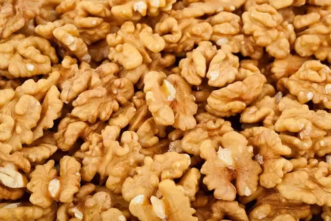 Walnut kernels for strength